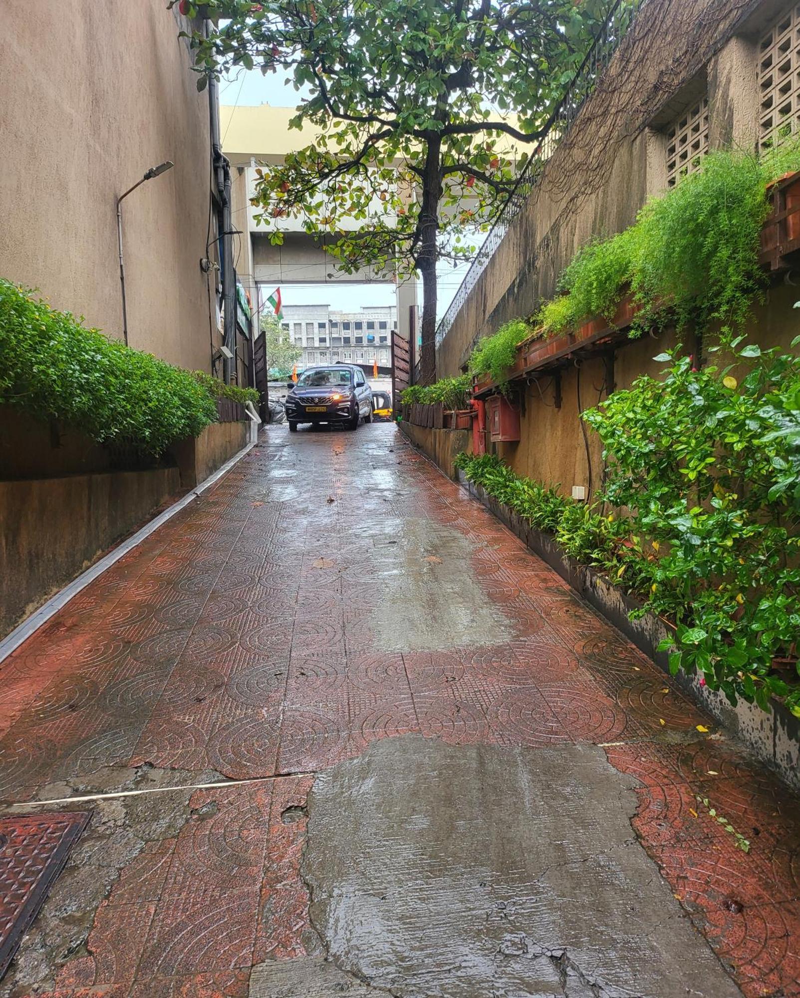 Hotel Maharana Inn Chembur Mumbai Eksteriør bilde