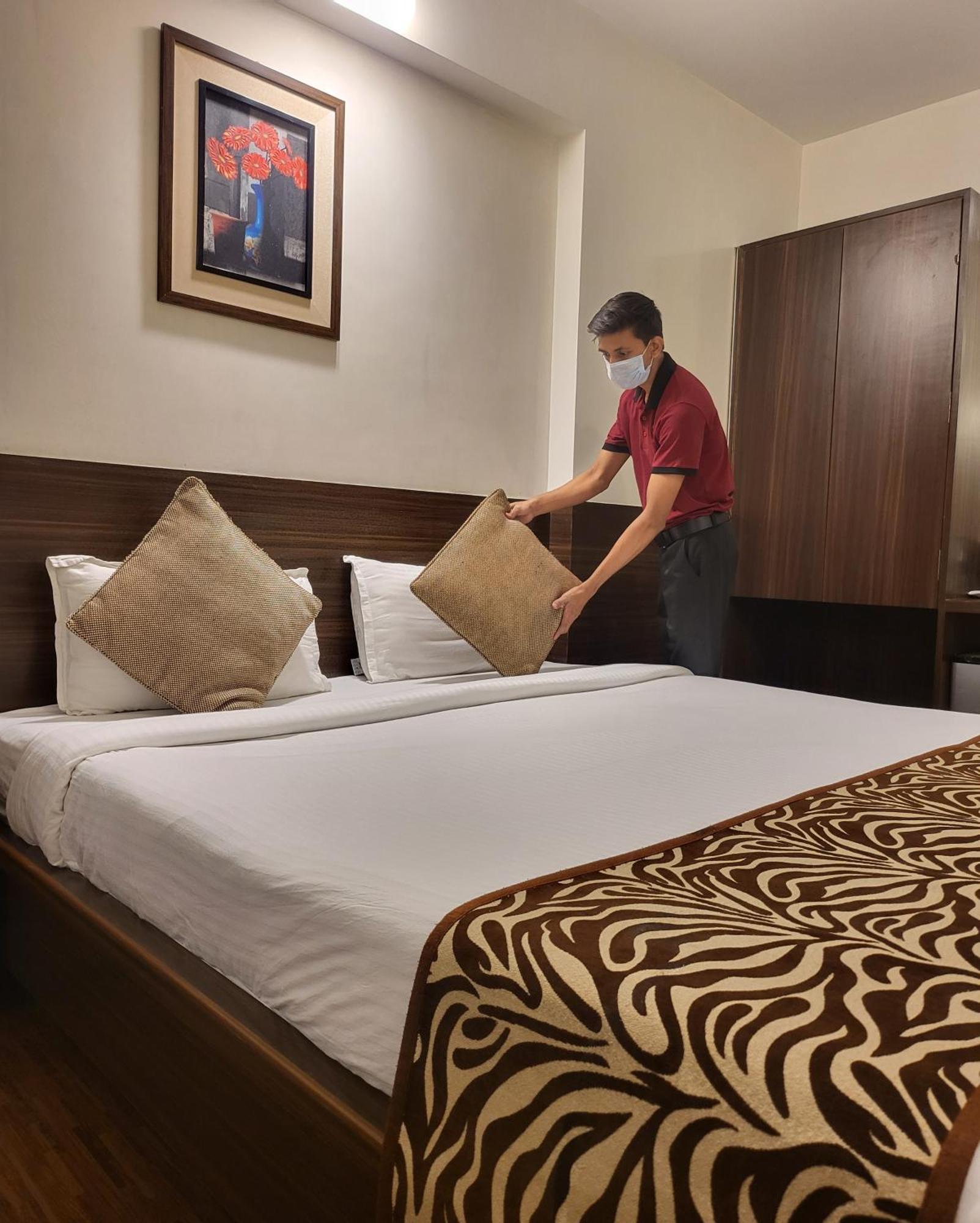 Hotel Maharana Inn Chembur Mumbai Eksteriør bilde